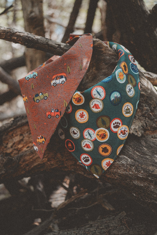 Happy Camper Reversible | Dog Bandana | Adventure Dogs | Outdoor Dog | Snap Bandana | Adventure Dogs | Pet Accessory