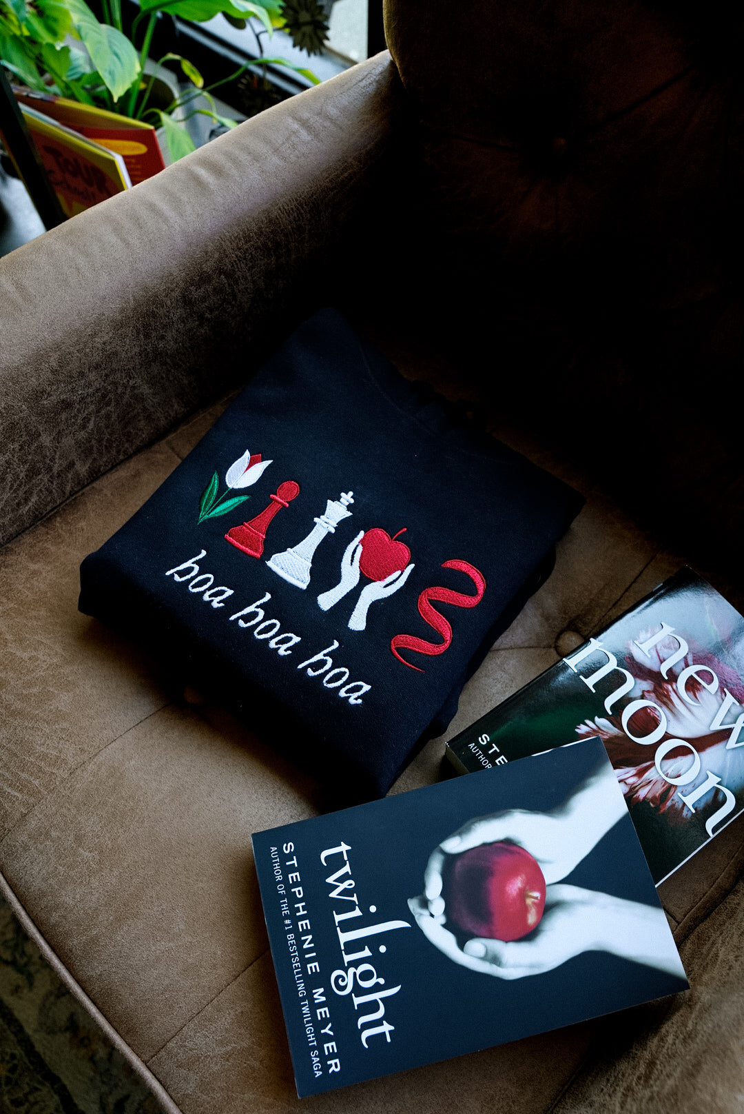 𝙚𝙢𝙗𝙧𝙤𝙞𝙙𝙚𝙧𝙚𝙙 𝙨𝙬𝙚𝙖𝙩𝙨𝙝𝙞𝙧𝙩 𝙥𝙧𝙚-𝙤𝙧𝙙𝙚𝙧