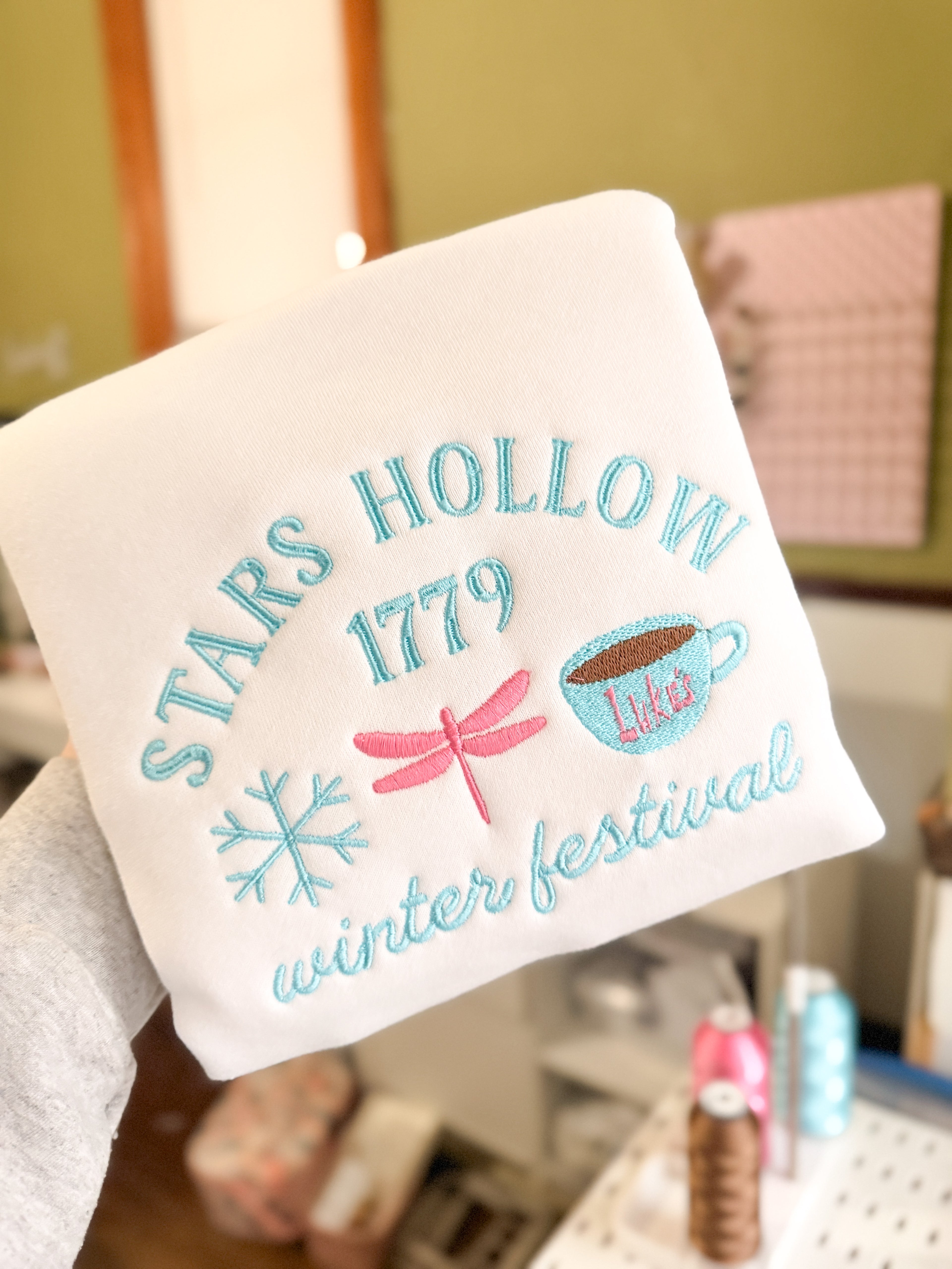 𝙚𝙢𝙗𝙧𝙤𝙞𝙙𝙚𝙧𝙚𝙙 𝙨𝙬𝙚𝙖𝙩𝙨𝙝𝙞𝙧𝙩 𝙥𝙧𝙚-𝙤𝙧𝙙𝙚𝙧