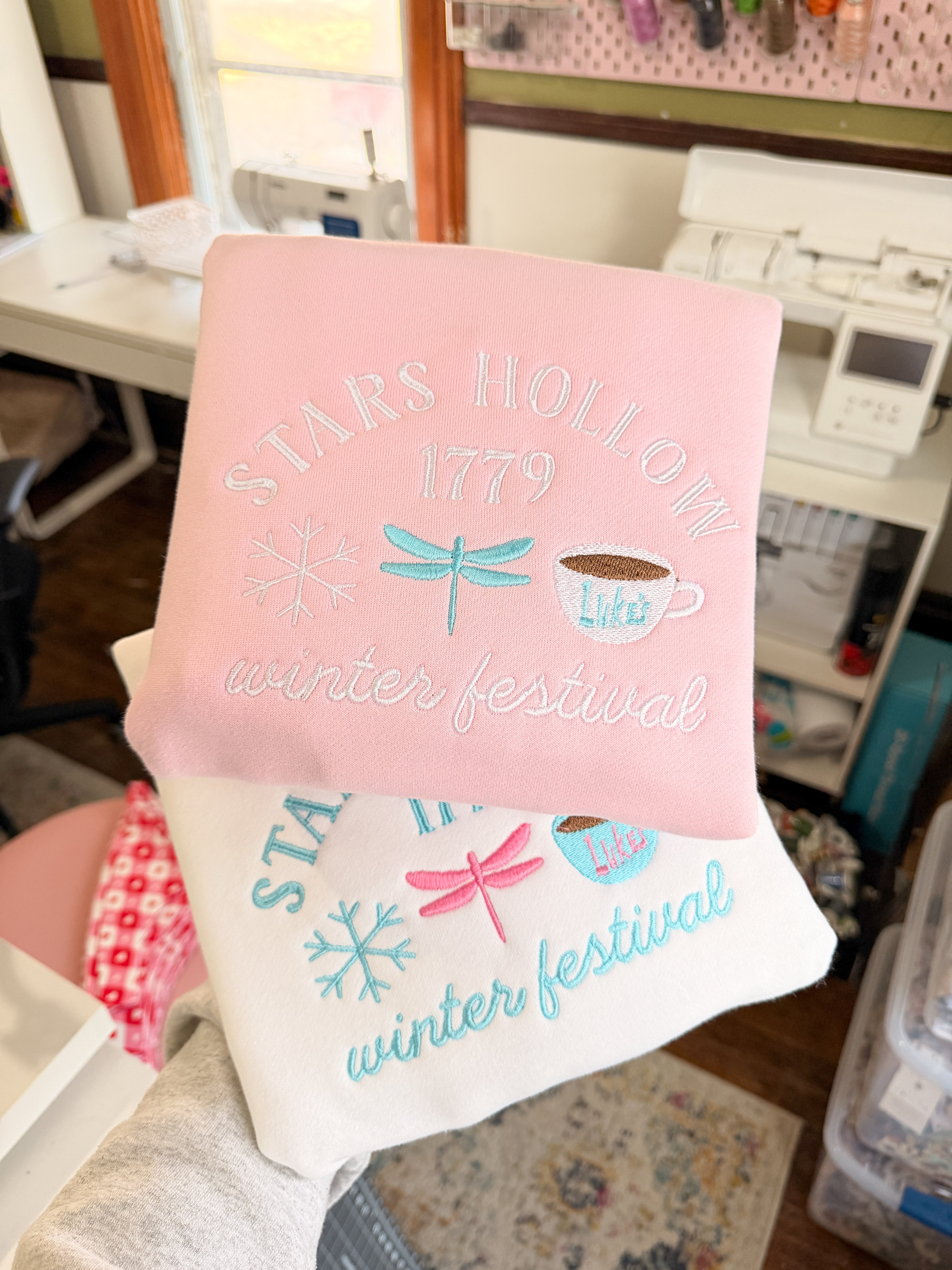 𝙚𝙢𝙗𝙧𝙤𝙞𝙙𝙚𝙧𝙚𝙙 𝙨𝙬𝙚𝙖𝙩𝙨𝙝𝙞𝙧𝙩 𝙥𝙧𝙚-𝙤𝙧𝙙𝙚𝙧